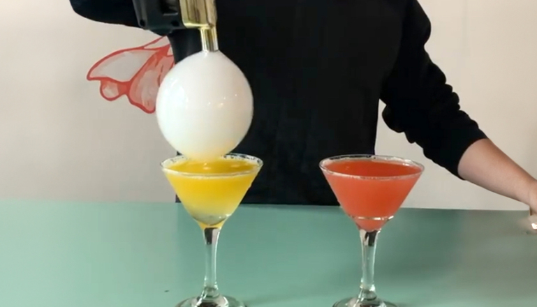 Animation Animation Cocktails Bulles pour votre événemement Originale