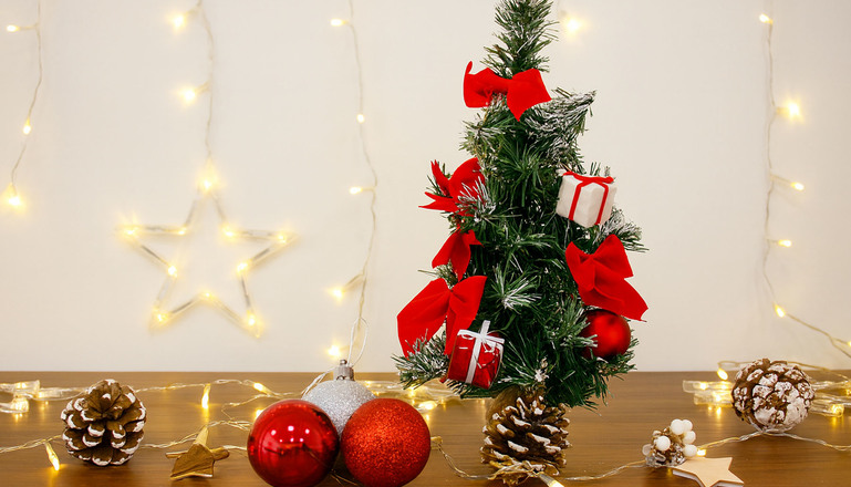 Animation Décore Ton Mini Sapin de Noël pour votre événemement Do It Yourself - Mini sapin décoré - Décoration de mini Sapins